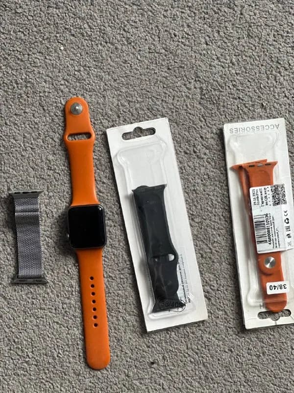 Apple Watch 3 серии в очень хорошем состоянии. Аккумулятор держит весь день. 200 л — Батуми