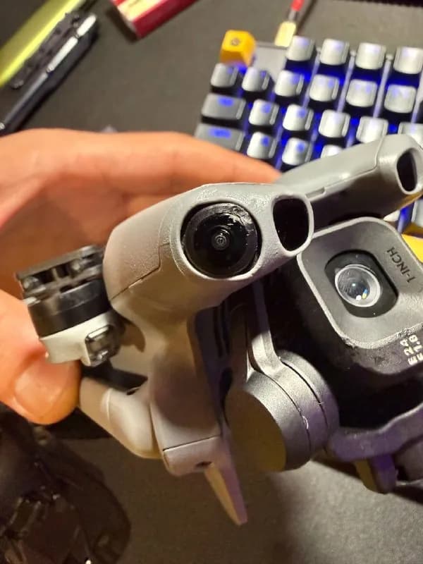 mini 5 pro FLY MORE COMBO. Купил и за 15 минут разбил. барахлит гимбал, нужна починка. Остальное все — Батуми — 2000 ₾