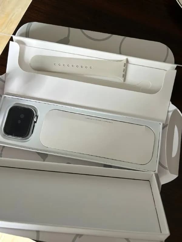 Смарт-часы новые в упаковке — Батуми — 120 ₾