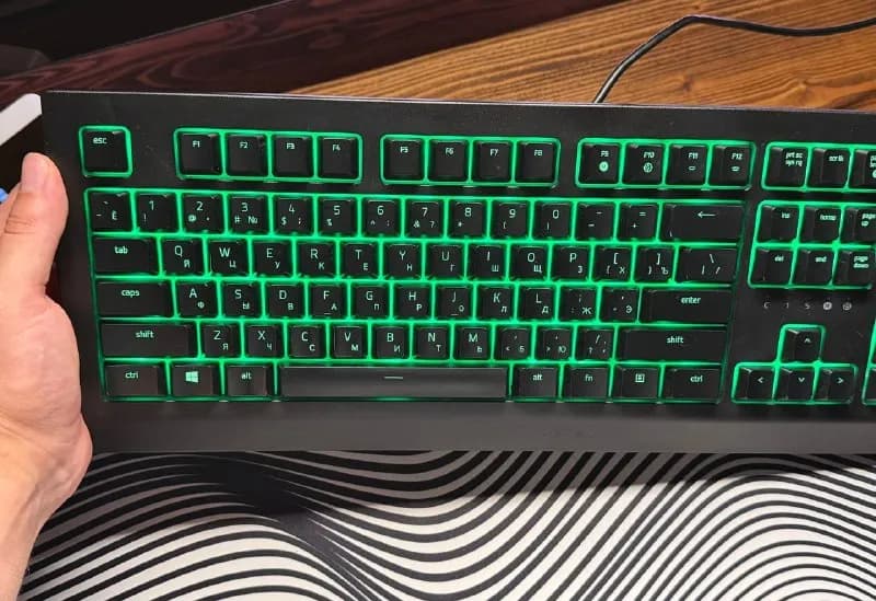 Razer Cynosa V2 б/у в рабочем состоянии. Есть русская раскладка — Тбилиси — 40 ₾