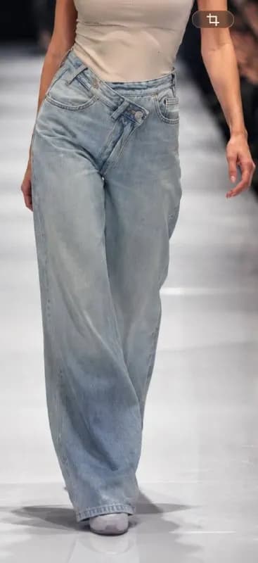 Zara 34 размер — Батуми — 130 ₾