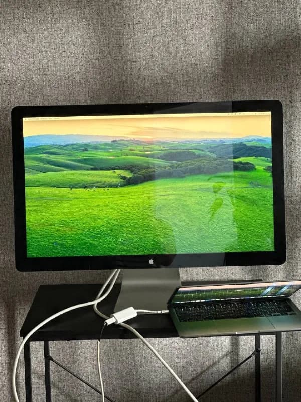 apple thunderbolt — Батуми — 700 ₾