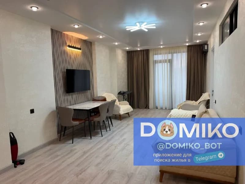 2+1, 14 этаж, 70 кв/м — Батуми — 850 $