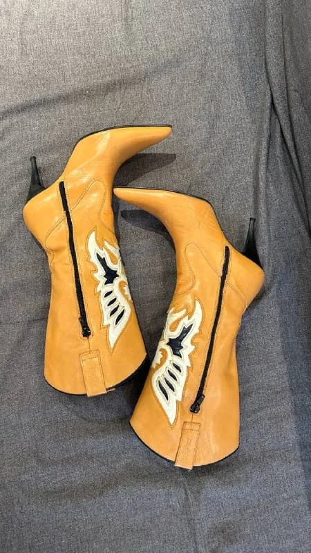 Joe Sanchez на небольшом каблучке — Батуми — 170 ₾