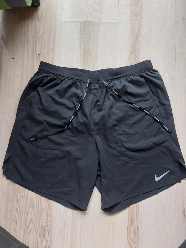 Nike (новые).размер M. — Батуми — 90 ₾