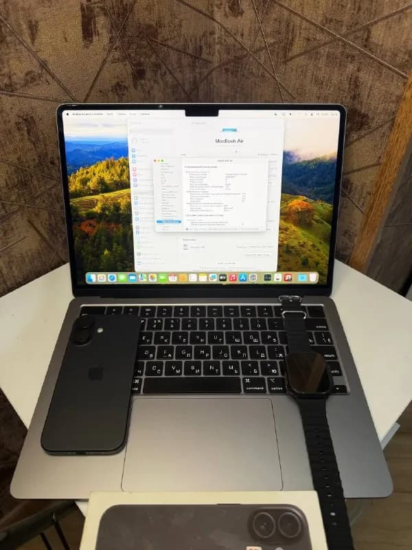 MacBook Air 13 M3 8/256 space gray🩶 — Батуми — 2 050 ₾
