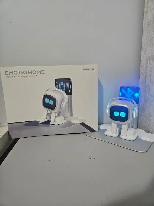 Robot EMO — новый в упаковке. — Батуми — 500 $
