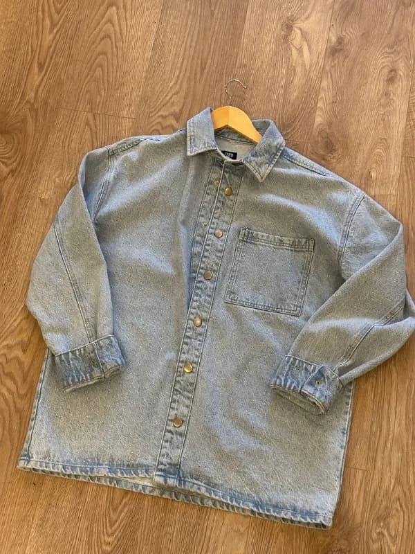 🌟Джинсовка оверсайз — Батуми — 100 ₾