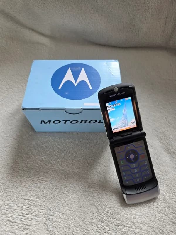Motorola Razr V3ie — Батуми — 180 ₾