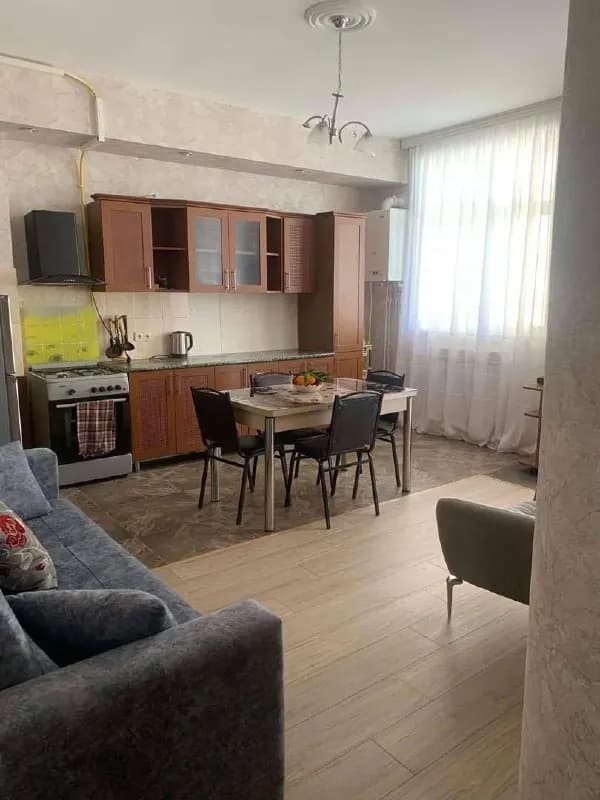 2+1 по улице Горгосали, 159 — Батуми — 700 $