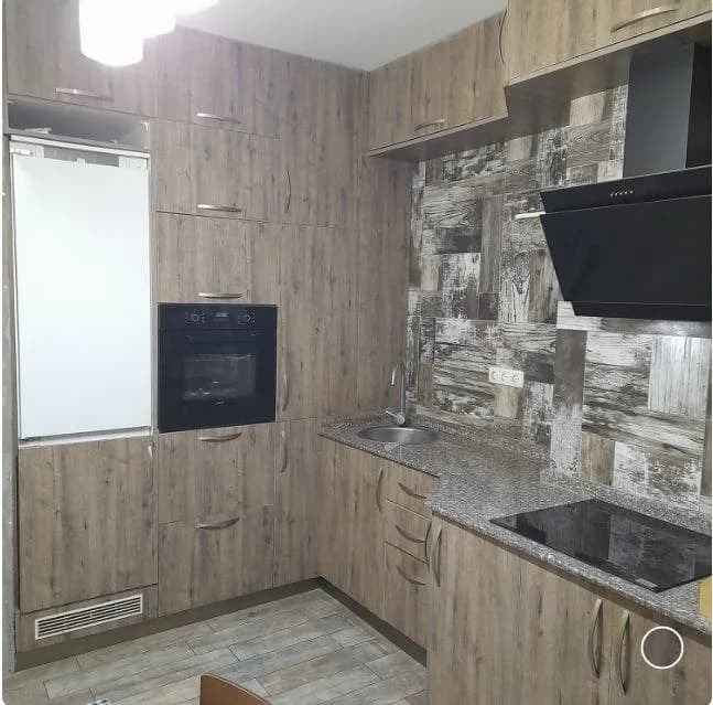 студию в Батуми, на ул Тбел Абусеридзе 53-55, площадью 38.8 кв.м, солнечная сторона, море в 3 мин — Батуми — 64 000 $