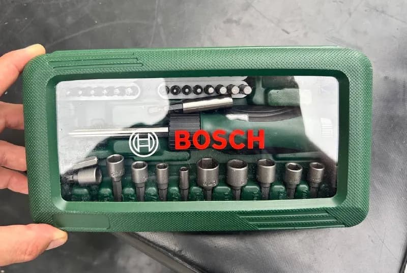 Набор инструментов Bosch 46 предметов — Батуми — 70 ₾
