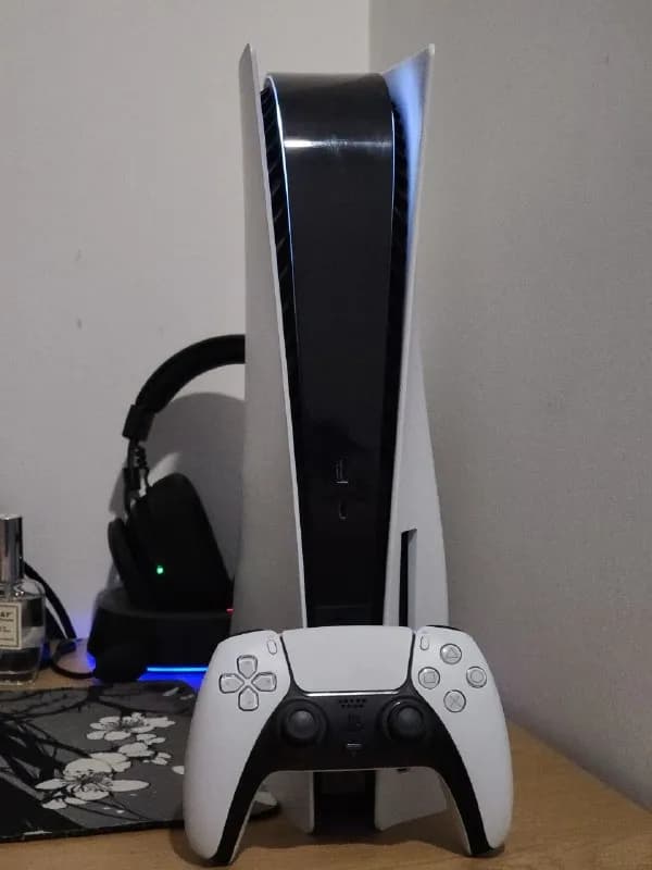 PlayStation 5 — Батуми — 1 200 ₾
