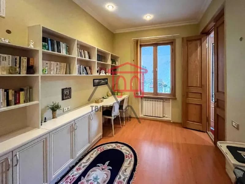 ID: 10339 (AB0045) — Тбилиси — 4 000 $