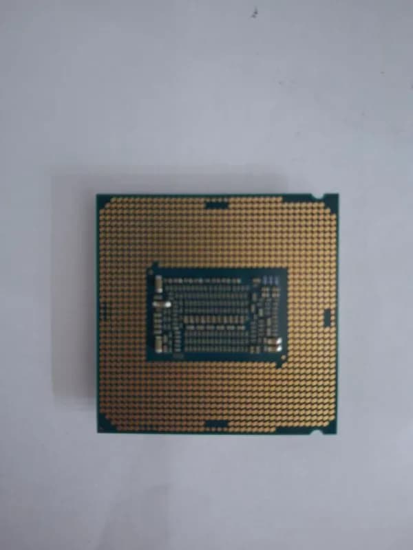 Pentium Gold G5420 — 50 лари Продается процессор Intel Pentium Gold G5420. ✅ 2 ядра / 4 потока ✅ 3,8 — Батуми — 50 ₾