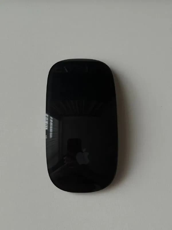Apple Magic Mouse 2 (A1657) в цвете Space Gray. — Батуми — 100 ₾