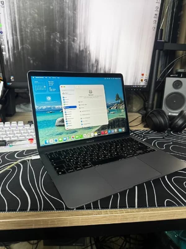 MacBook Air m1 8gb 256 gb — Тбилиси — 1 250 ₾