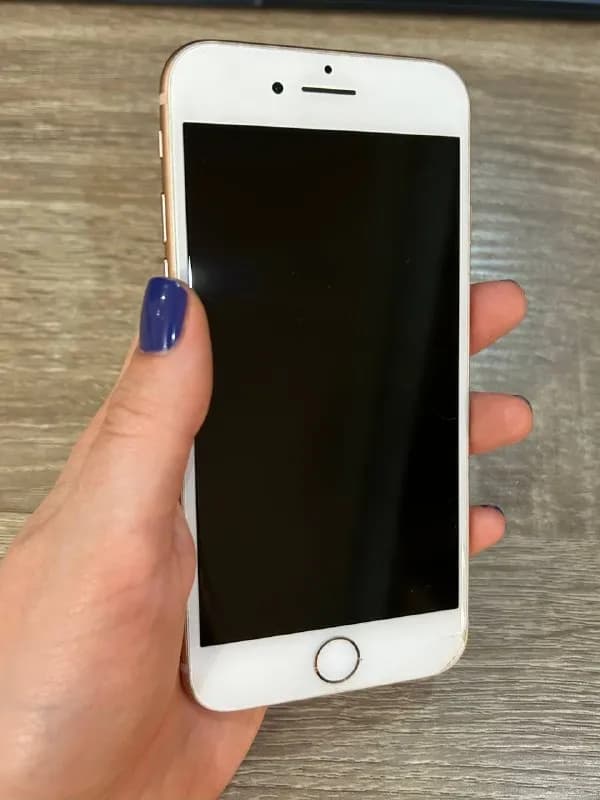 iPhone 8 64GB, оригинальный — Тбилиси — 110 ₾