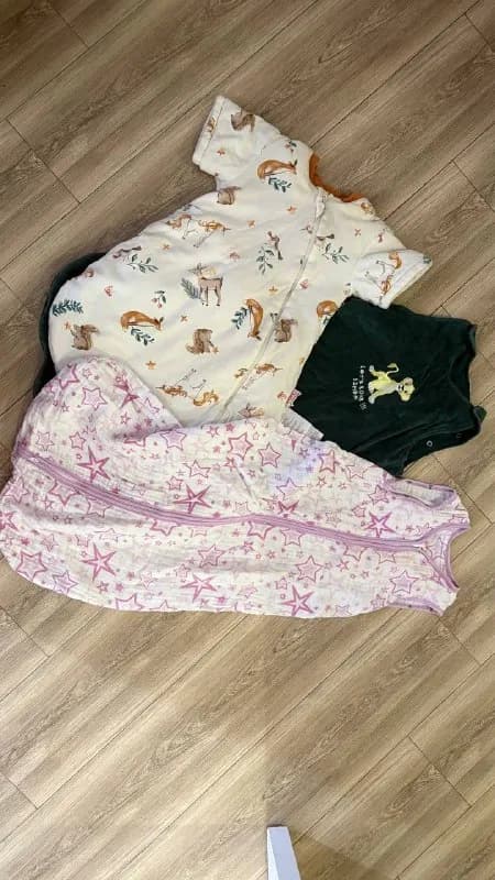 3 лет подойдут, маленький до года, длинные новые, не использовали их вообще. — Батуми