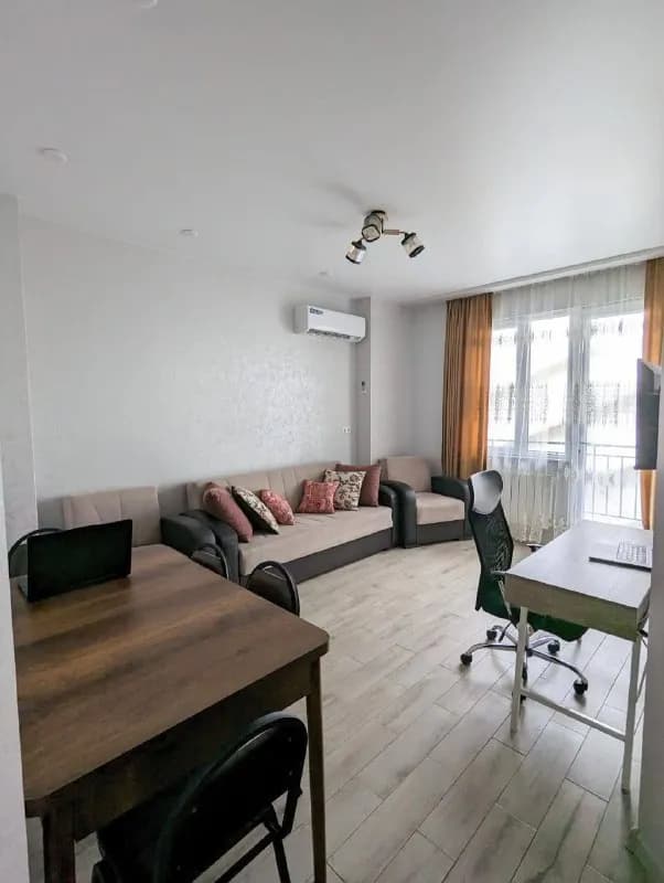 2+1 по улице Гудиашвили, 14 — Батуми — 600 $