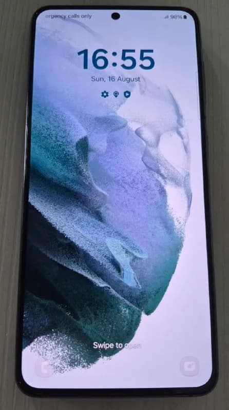 Samsung Galaxy S21 — 550 лари — Батуми — 550 ₾