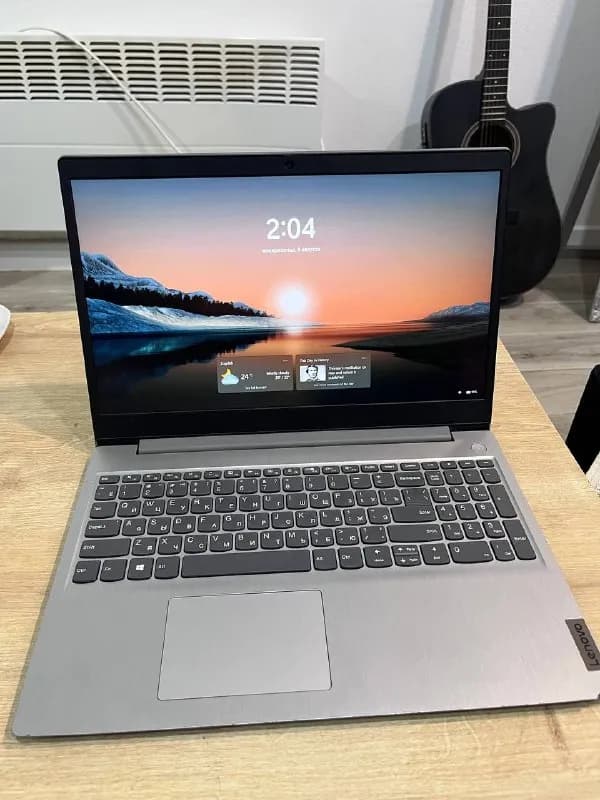 Lenovo 15.6» (8 GB RAM / 256 GB SSD) — 380 GEL — Батуми — 320 ₾