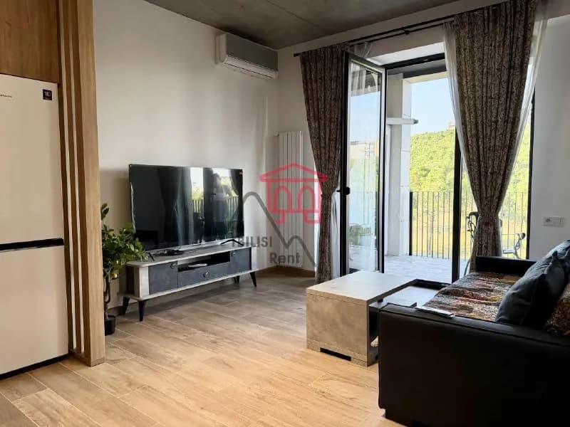 Eco Lisi с собственным выходом в парк Лиси, приватной территорией и панорамными видами на город и пр — Тбилиси — 1 200 $