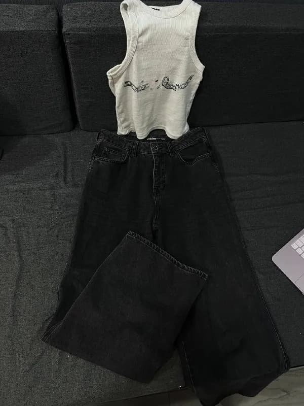 S / EUR 36 — Батуми — 22 ₾