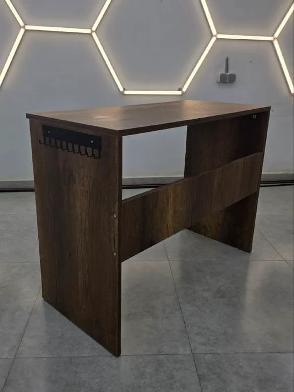 Стол — Батуми — 120 ₾