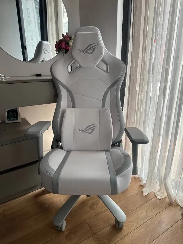 ASUS ROG Chariot X Core — Батуми — 950 ₾