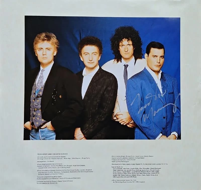 Автограф Freddie Mercury из частной коллекции — Тбилиси — 2 500 $