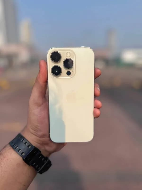 iphone 14pro white — Тбилиси — 1,200 ₾
