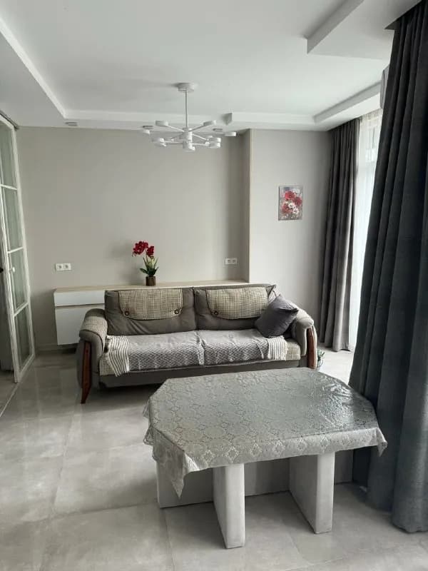 #СДАМ НИЖАРАДЗЕ 9 — Батуми — 650 $