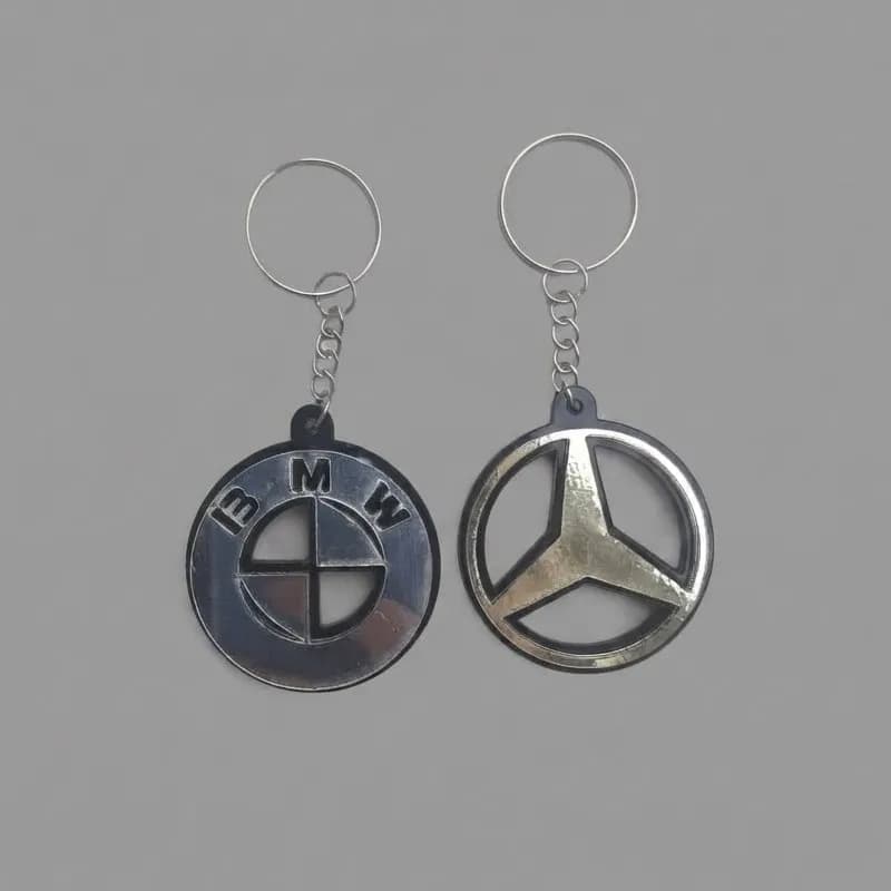 Car keychain, acrylic. — Батуми — 10 ₾