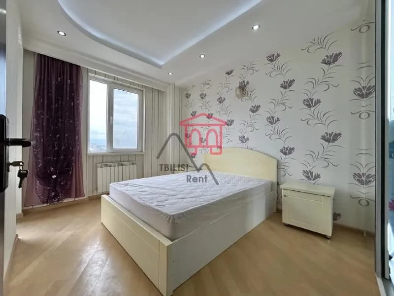 5 лет, качественный. — Тбилиси — 750 $