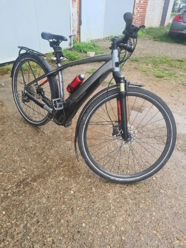 Specialized ·turbo Vado. …Комфортный, удобный, надёжный, не ламучий этот велосипед проезжает с пом — Батуми — 2 400 ₾