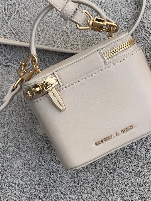 Charles & Keith, оригинал 👜 — Батуми — 140 ₾