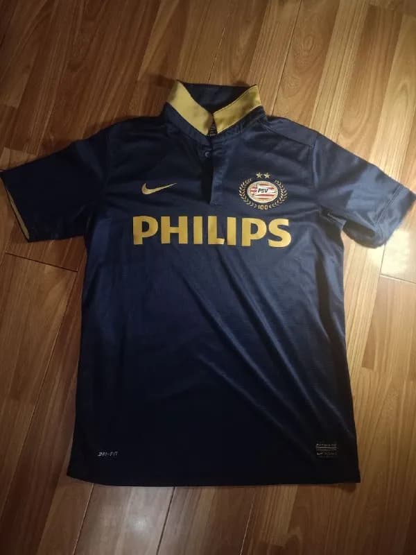 Nike (100 Years Centenary, Оригинал) | Размер: M | 8.5/10 — 55 Лари — Тбилиси — 55 ₾