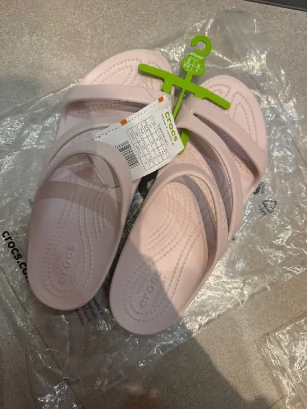 Женские шлепанцы Crocs W8 38-39р — Батуми — 90 ₾