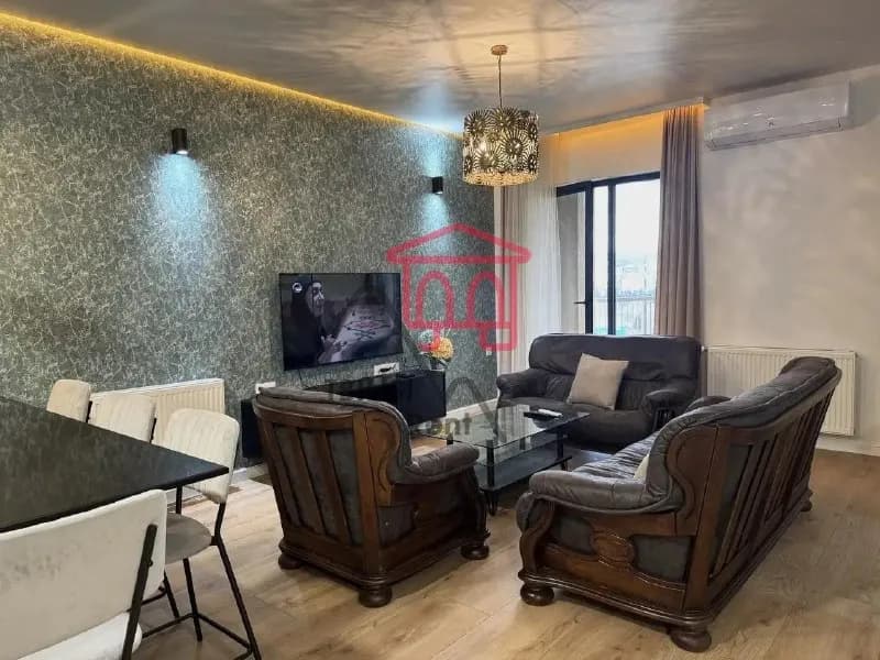 ID: 10915 (Di0109) — Тбилиси — 900 $