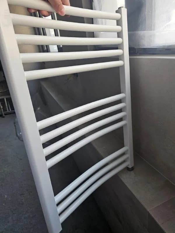 Полотенцесушитель водяной — Батуми — 70 ₾