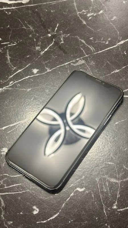 iPhone 11 Pro, Midnight Green, 64GB — Батуми — 700 ₾