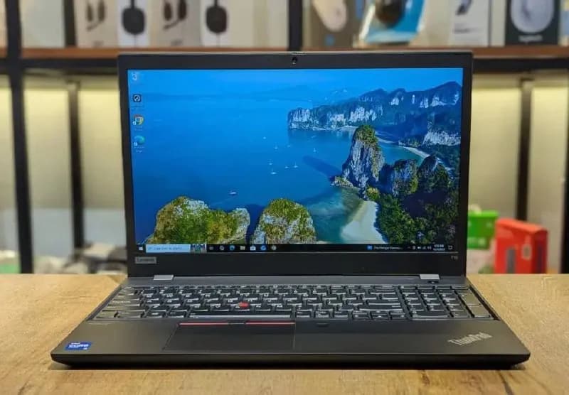 Lenovo thinkpad — Батуми — 850 ₾