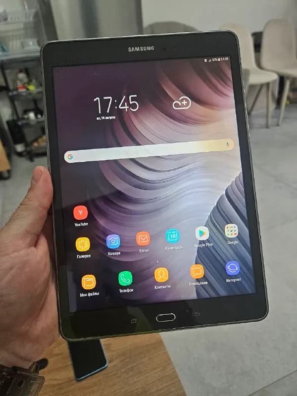 Samsung Galaxy Tab A. — Батуми — 100 ₾