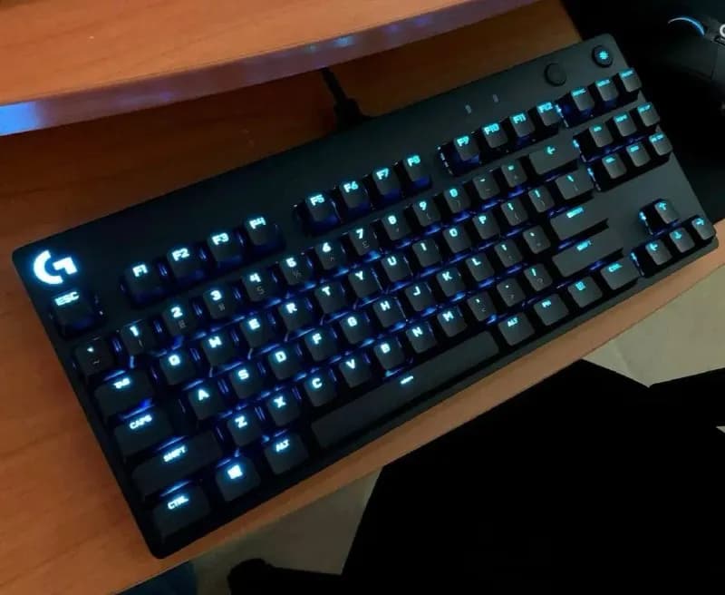 Logitech G pro — Батуми — 200 ₾