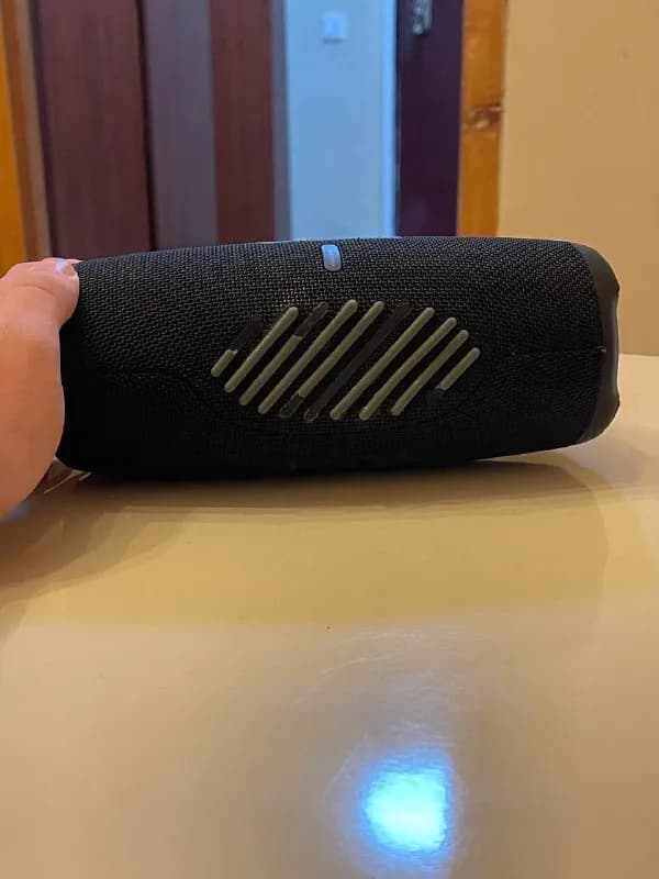 Jbl charge 5 — Тбилиси — 300 ₾