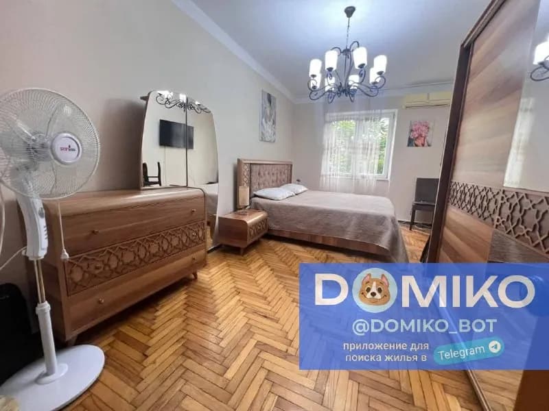 2+1, 95 кв/м — Батуми — 650 $