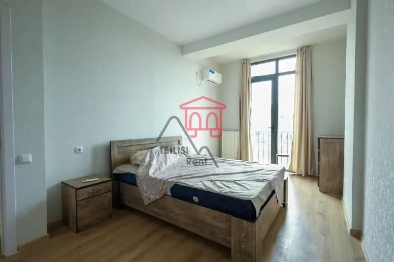 Crystal Tbilisi — Тбилиси — 600 $