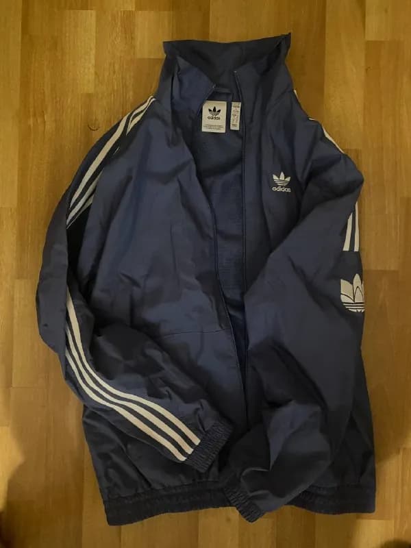 adidas originals. В носке пару раз, не подошел размер. — Тбилиси — 40 ₾