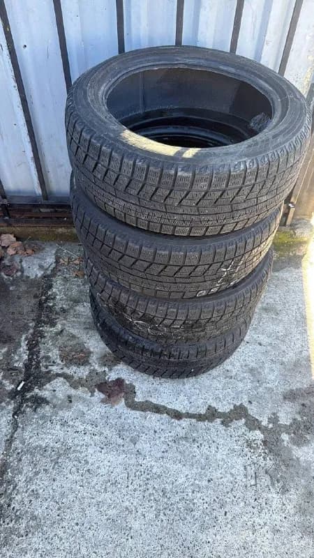 Резина 205/55/R17 Yokohama — Батуми — 150 ₾